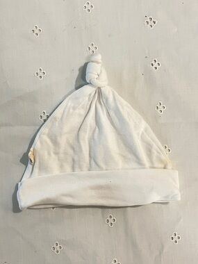 Soft Baby Knot Hat